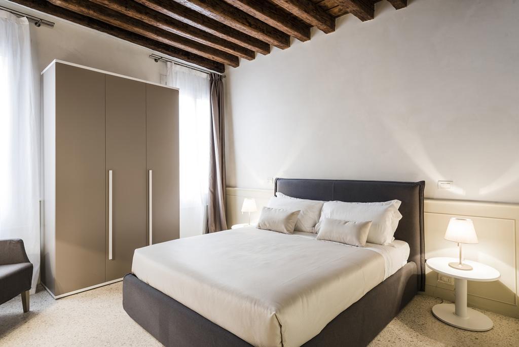 Myplace San Marco Apartments Venedik Oda fotoğraf