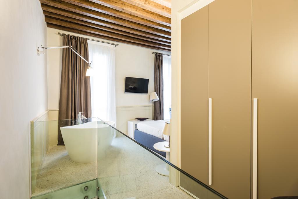 Myplace San Marco Apartments Venedik Oda fotoğraf